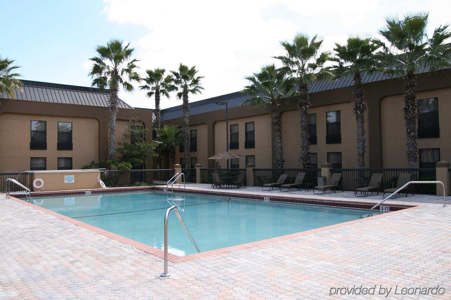 Ramada By Wyndham Orlando Florida Mall Экстерьер фото