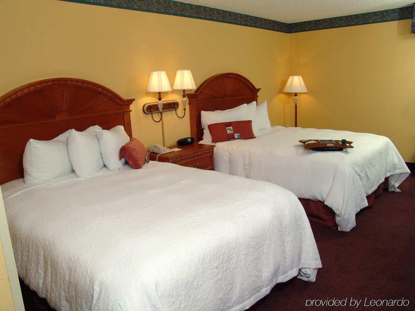 Ramada By Wyndham Orlando Florida Mall Экстерьер фото