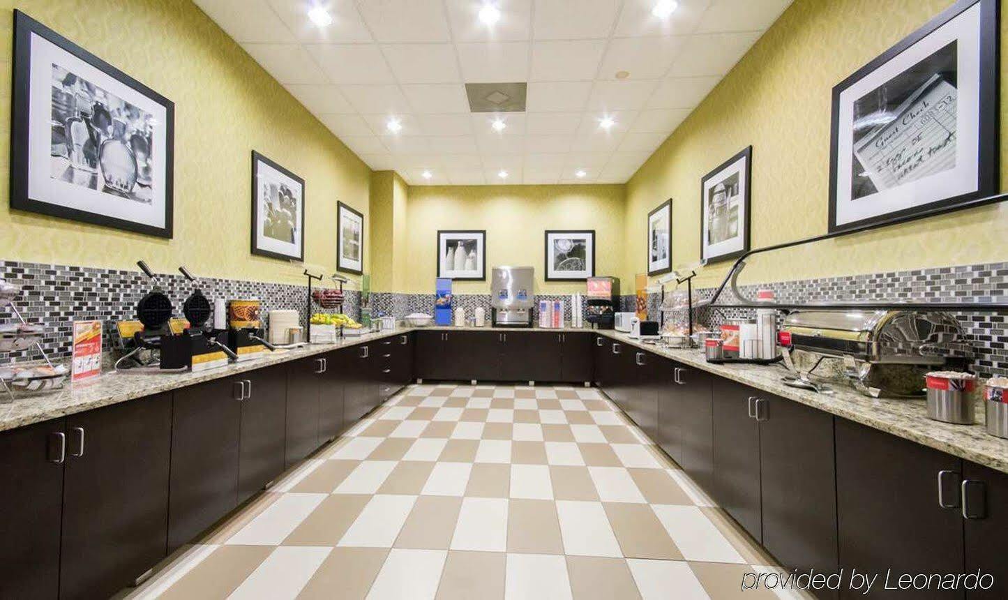 Ramada By Wyndham Orlando Florida Mall Экстерьер фото